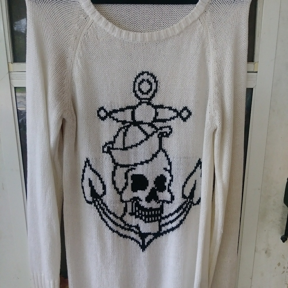 Hot Topic Sweater